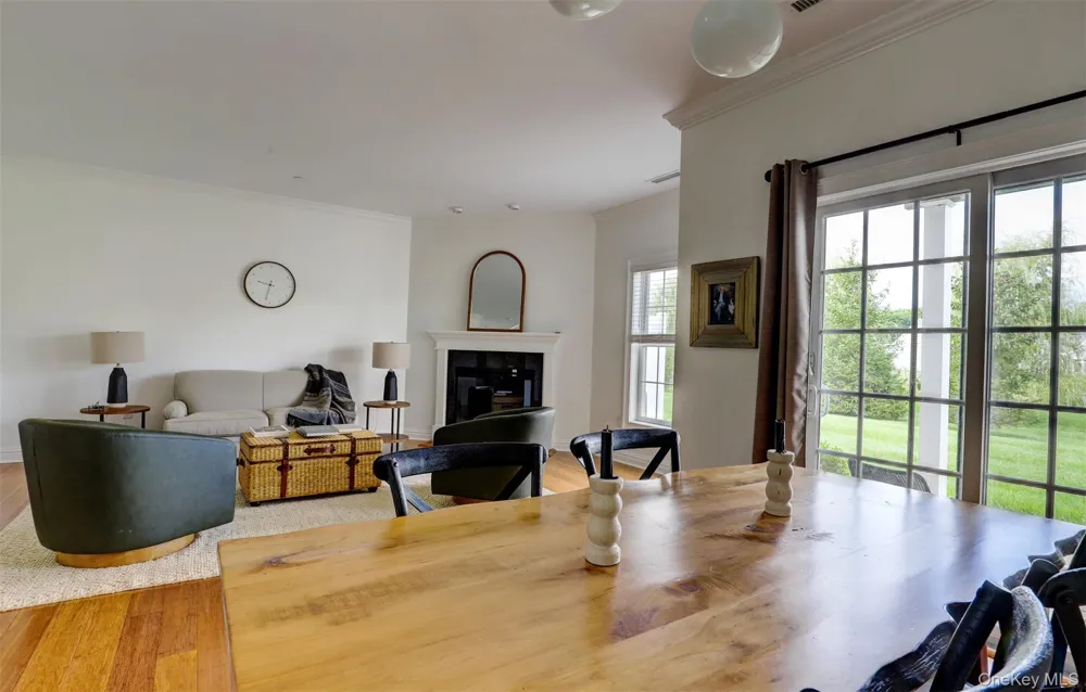 415 Gardenia Drive Rhinebeck, NY 12572