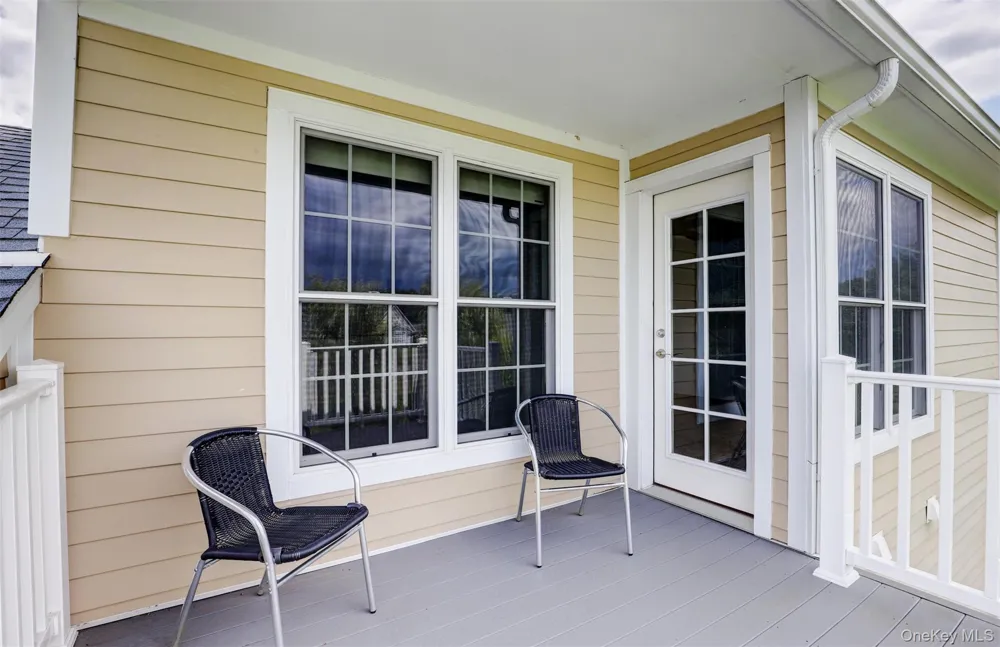 415 Gardenia Drive Rhinebeck, NY 12572
