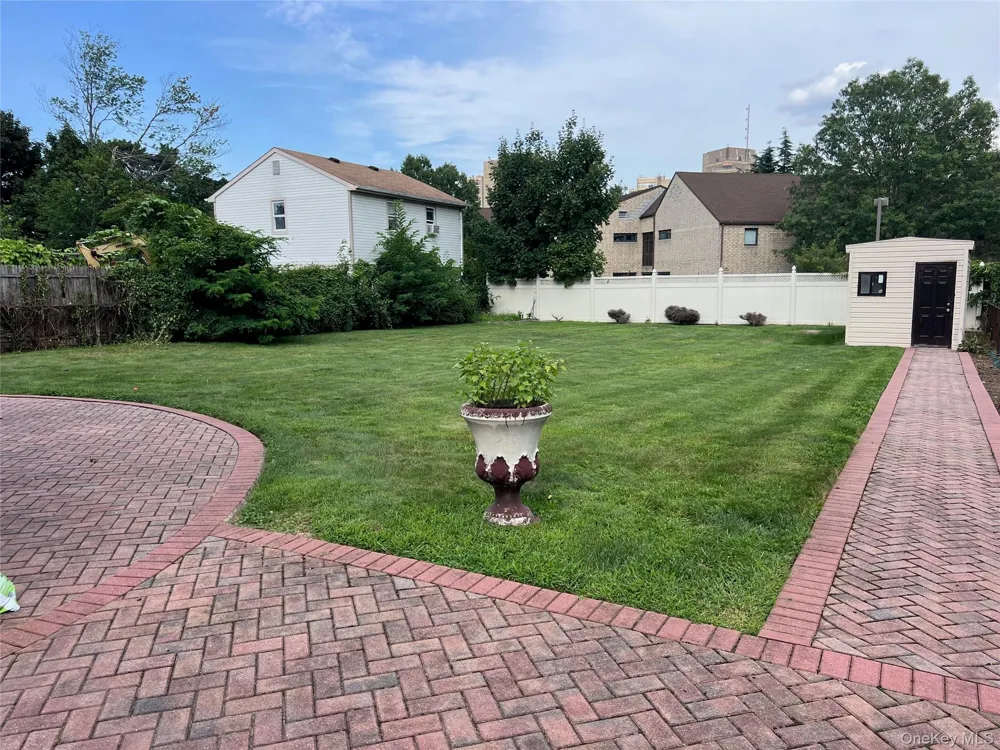 106 Lawrence Street Uniondale, NY 11553