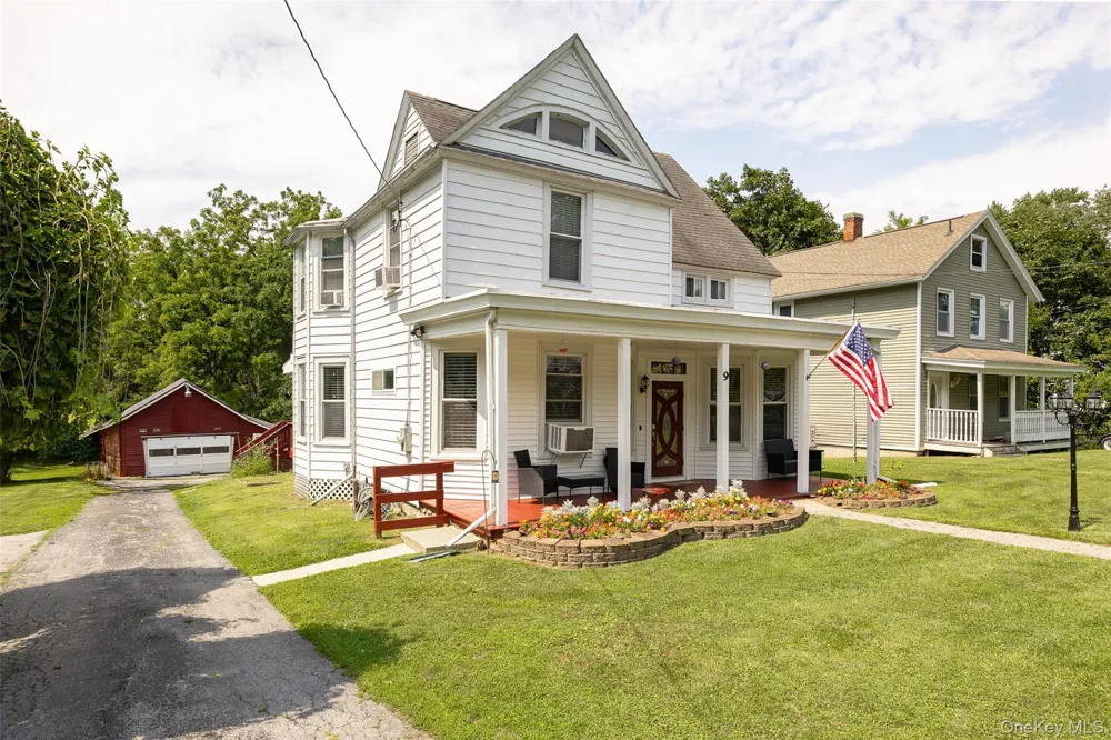 9 Hughes Avenue Staatsburg, NY 12580