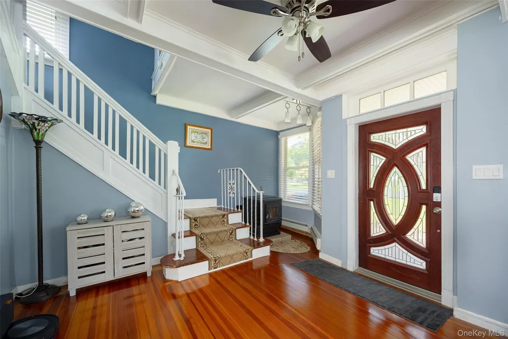 9 Hughes Avenue Staatsburg, NY 12580