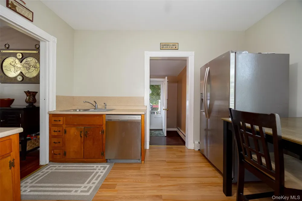 9 Hughes Avenue Staatsburg, NY 12580