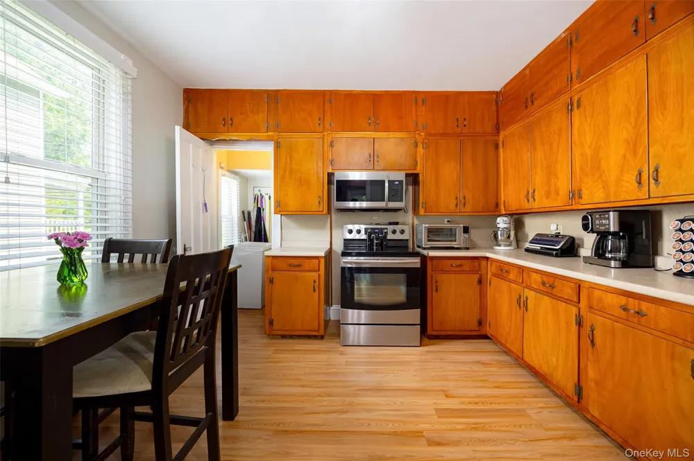 9 Hughes Avenue Staatsburg, NY 12580