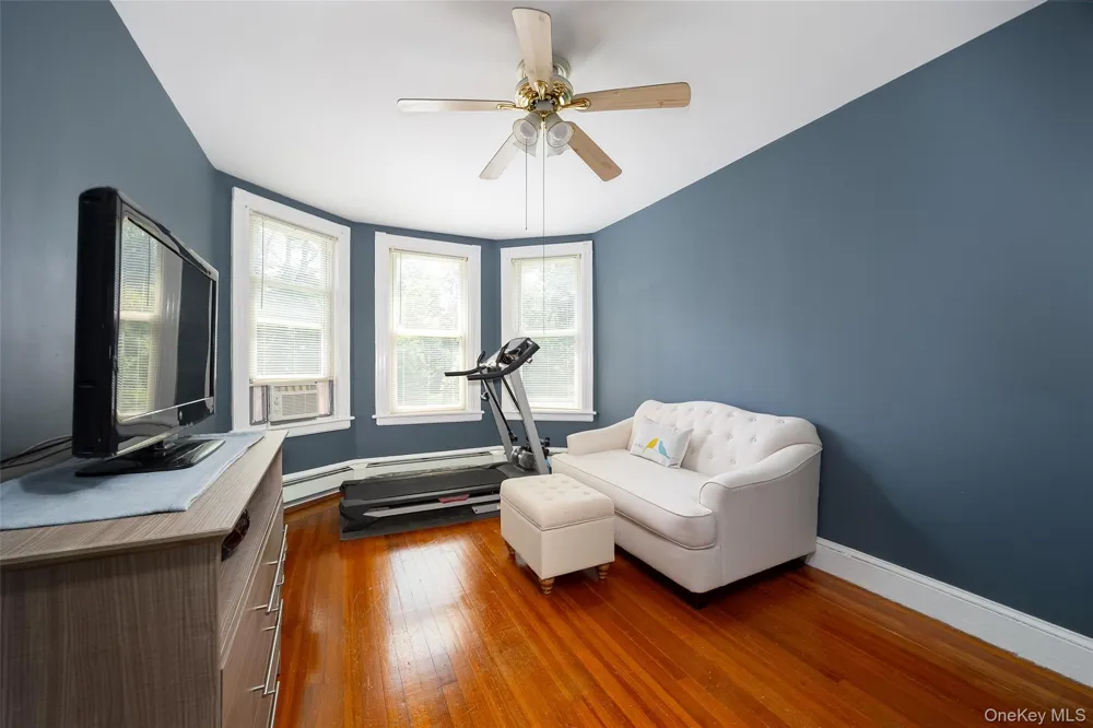 9 Hughes Avenue Staatsburg, NY 12580