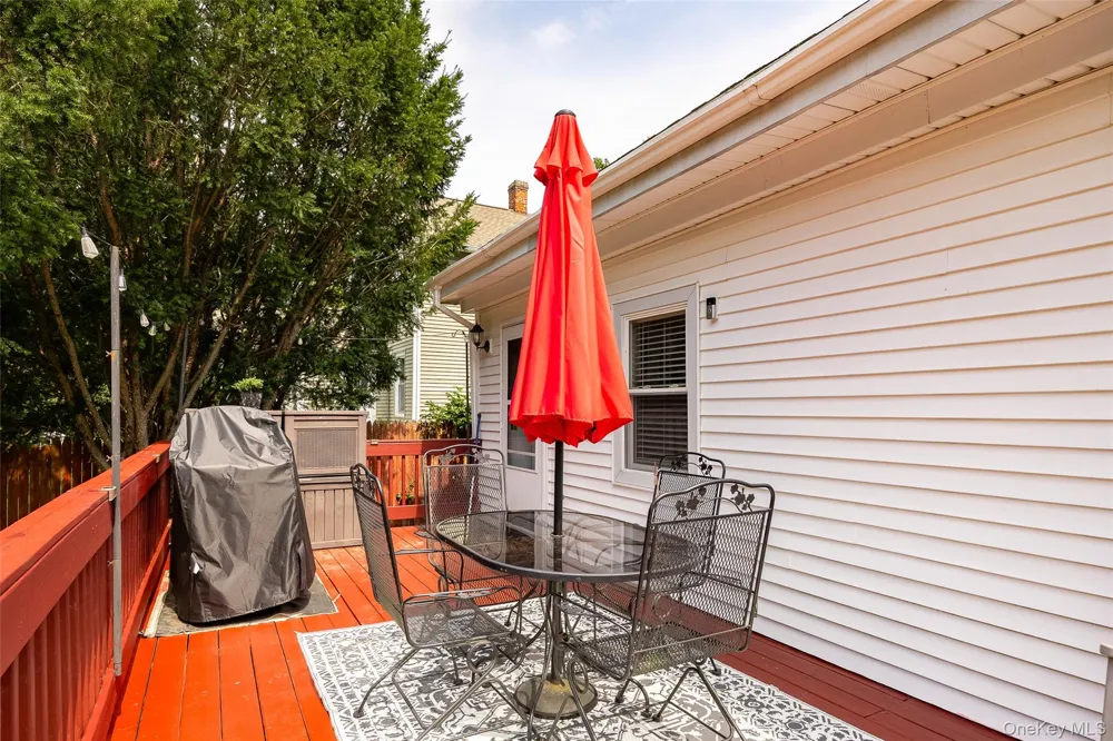 9 Hughes Avenue Staatsburg, NY 12580