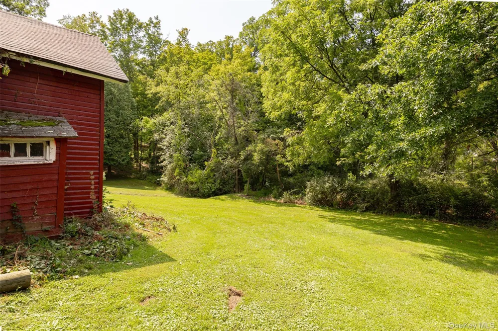 9 Hughes Avenue Staatsburg, NY 12580
