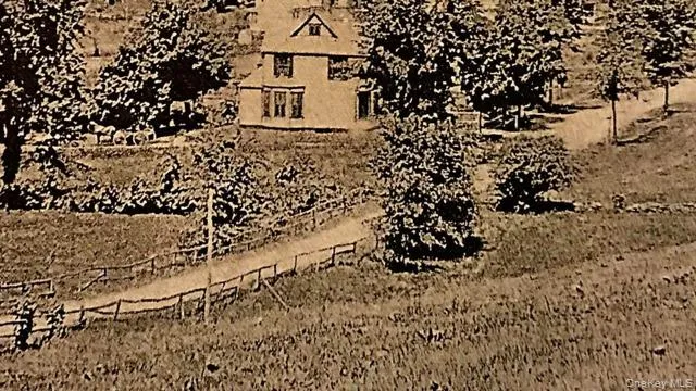 9 Hughes Avenue Staatsburg, NY 12580