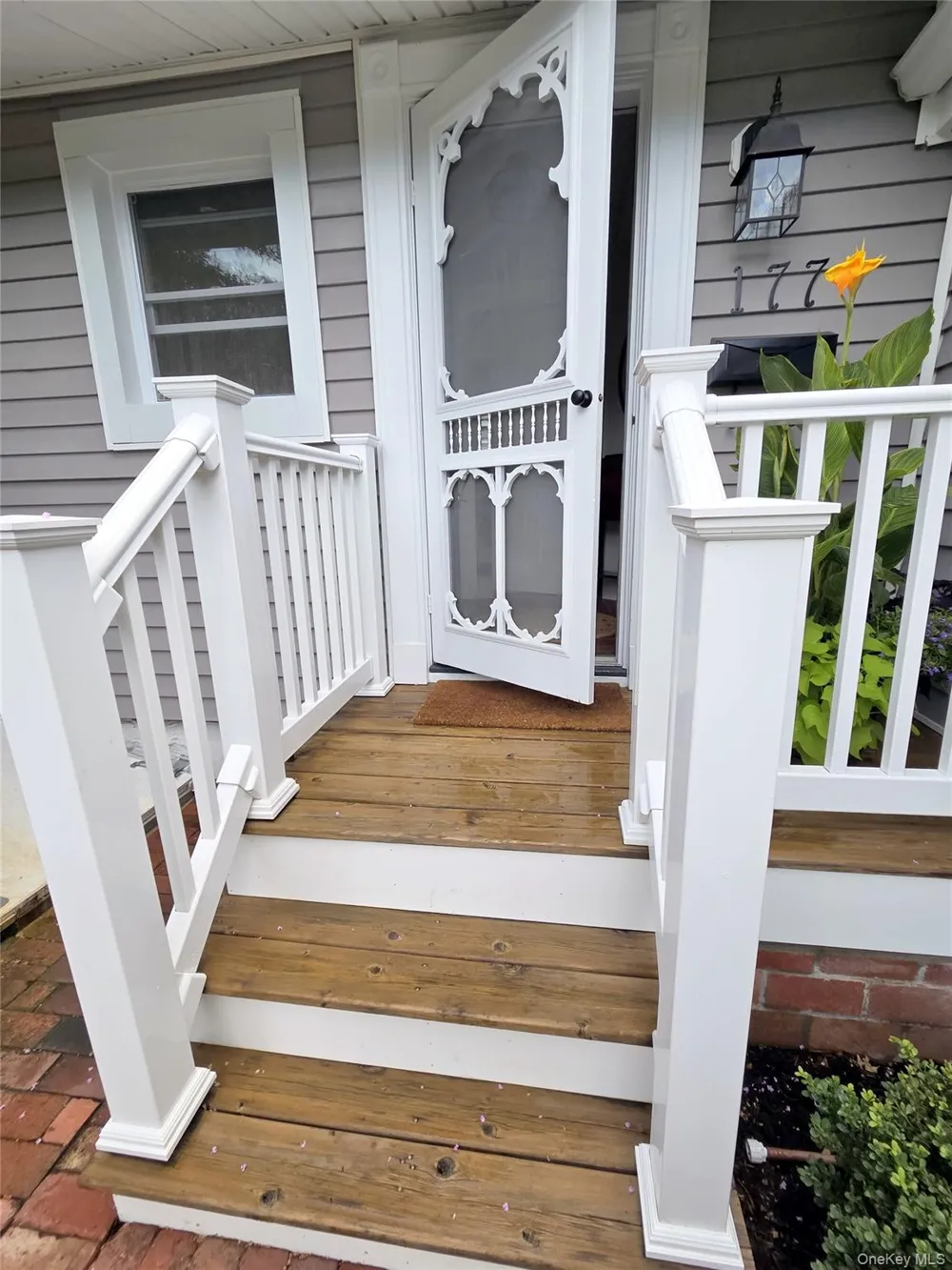 177 Drexel Avenue Westbury, NY 11590