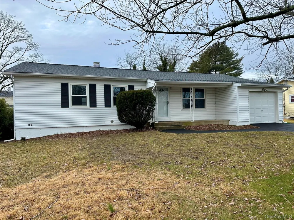 74 Clifton Place Port Jefferson Station, NY 11776