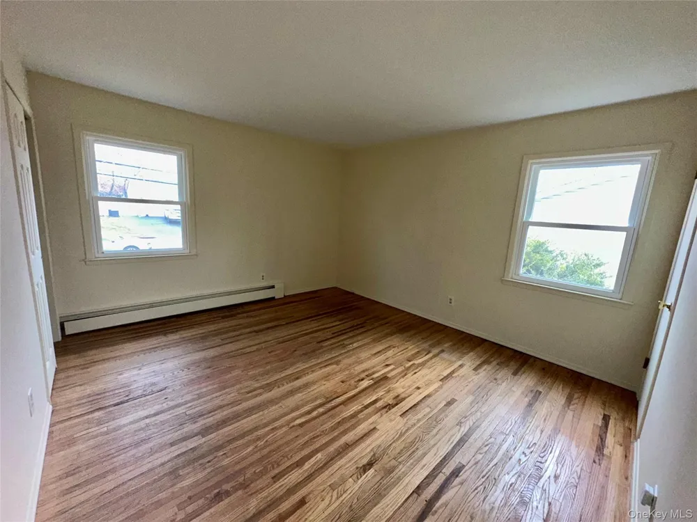 74 Clifton Place Port Jefferson Station, NY 11776