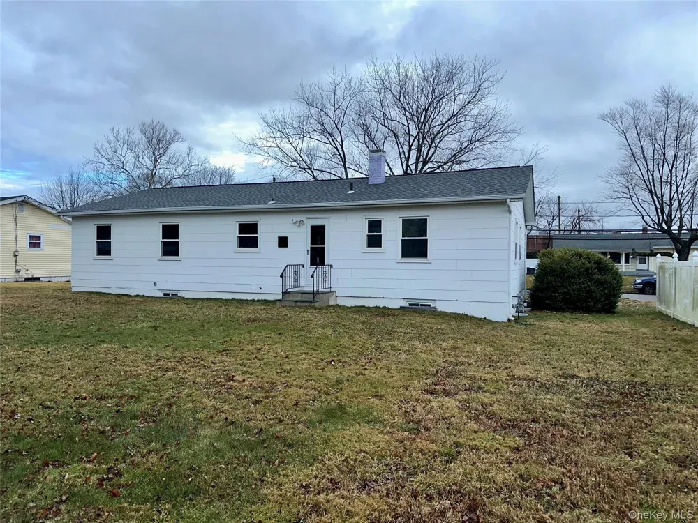74 Clifton Place Port Jefferson Station, NY 11776