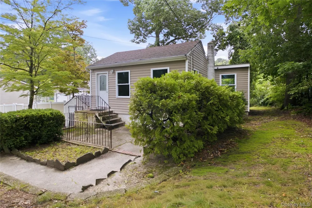34 Whitestone Road Sound Beach, NY 11789
