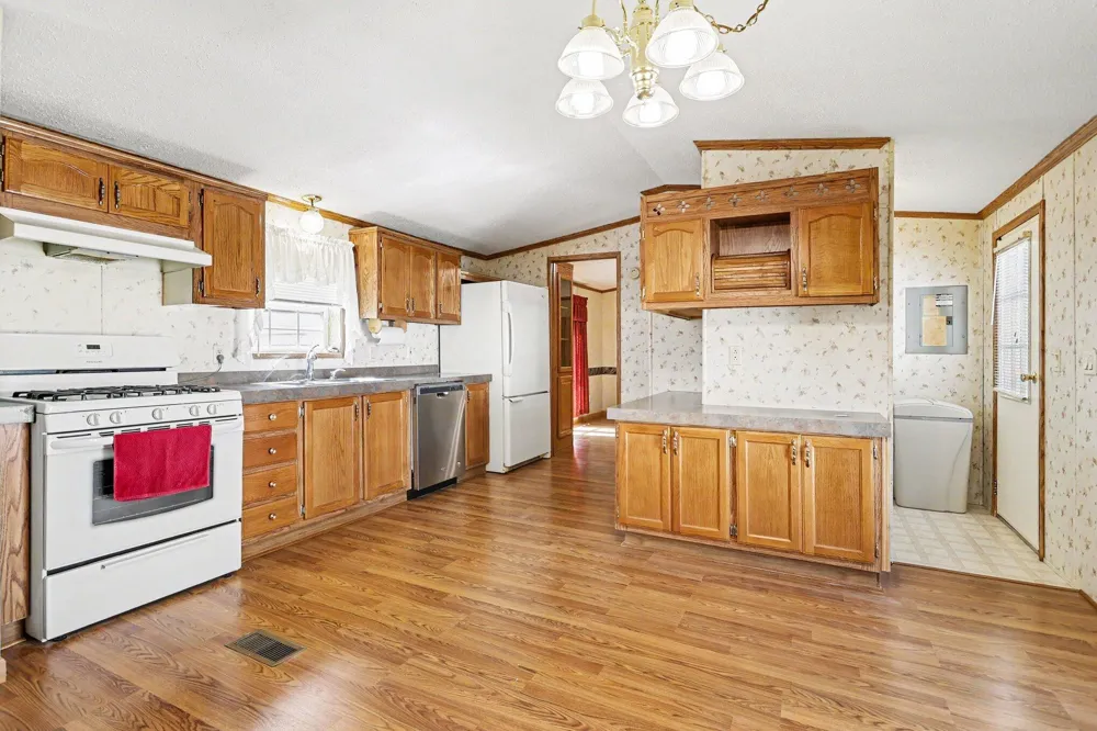 69205 Garver Lake Road #52 Edwardsburg, MI 49112