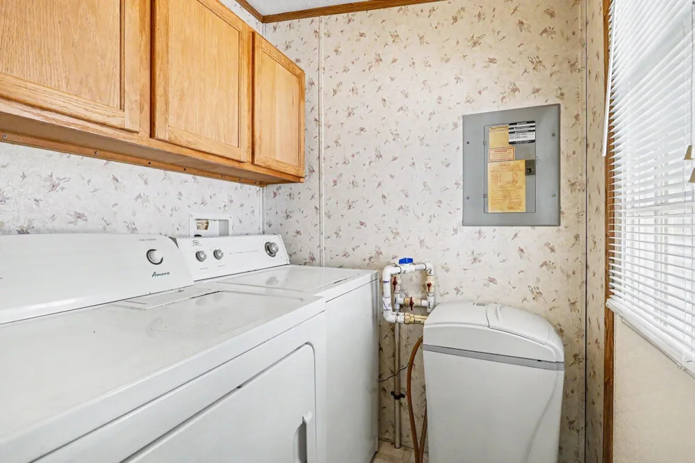 69205 Garver Lake Road #52 Edwardsburg, MI 49112