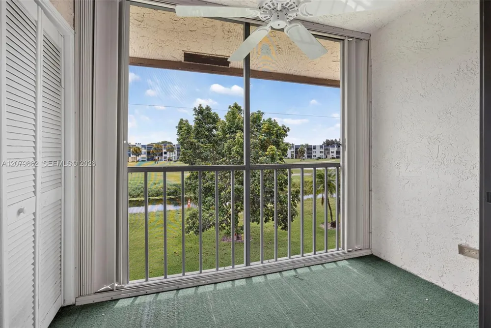 4626 E Lucerne Lakes Blvd E #202 Lake Worth, FL 33467