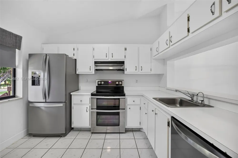 4626 E Lucerne Lakes Blvd E #202 Lake Worth, FL 33467