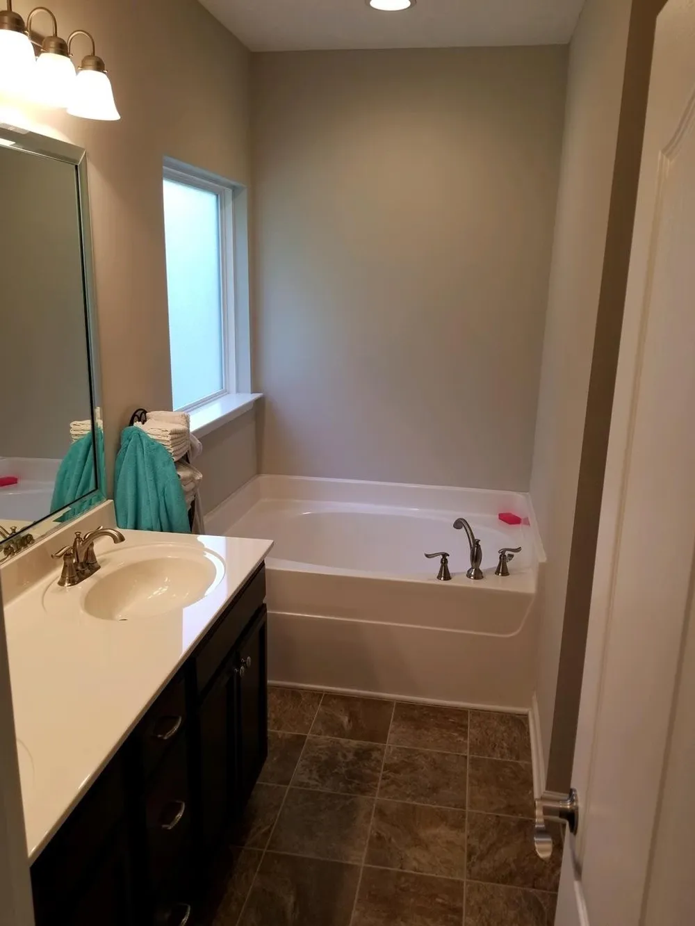 752 Pin Oak Dr Antioch, TN 37013