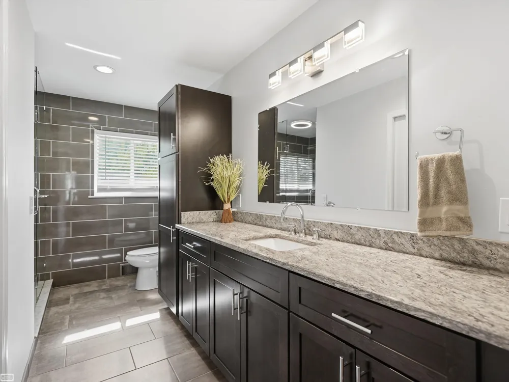 39734 Cove Street Harrison Charter Township, MI 48045
