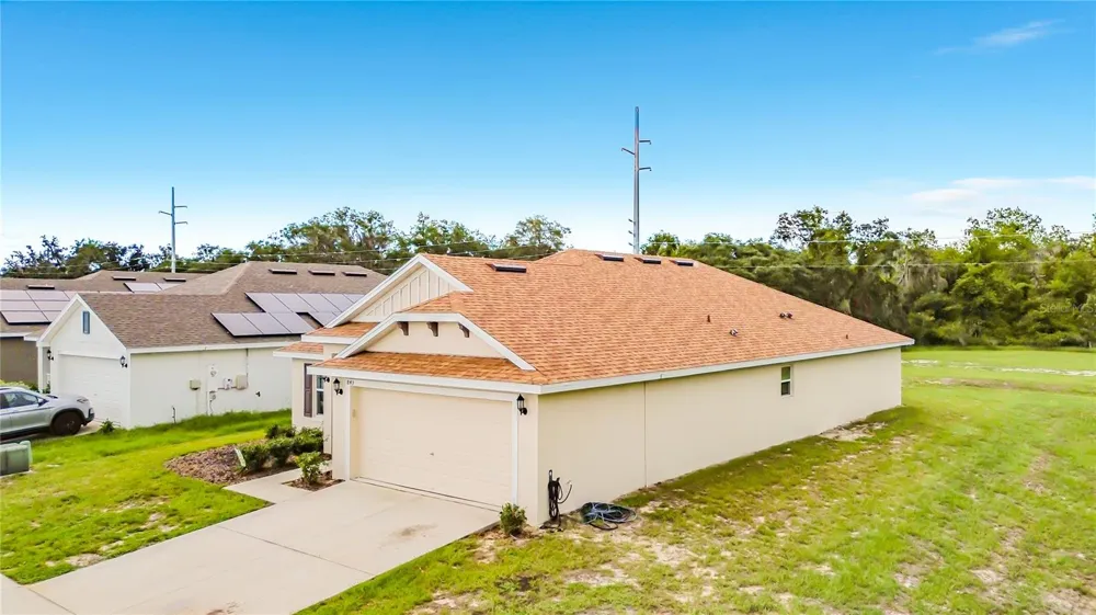 843 CHINOY ROAD Davenport, FL 33837