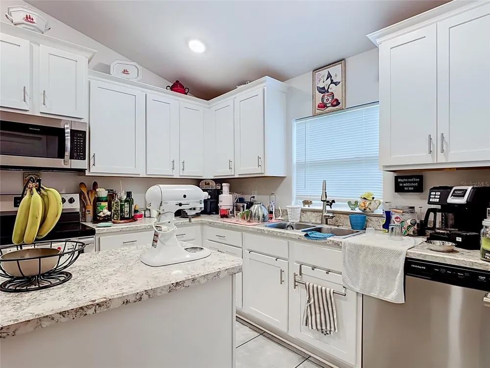 843 CHINOY ROAD Davenport, FL 33837