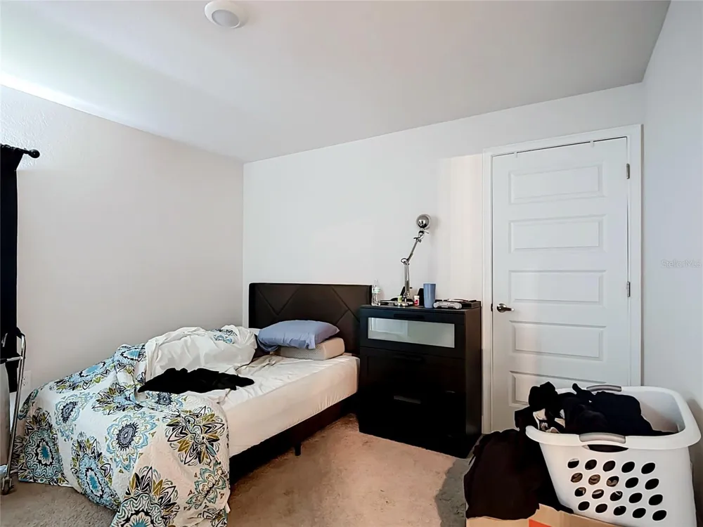 843 CHINOY ROAD Davenport, FL 33837