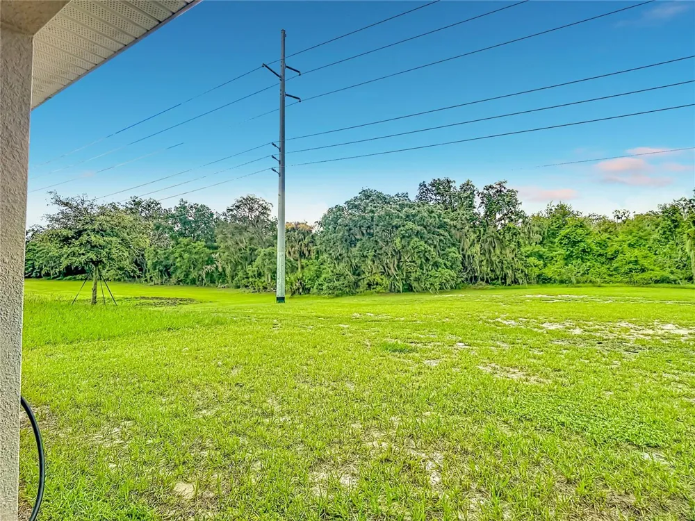 843 CHINOY ROAD Davenport, FL 33837