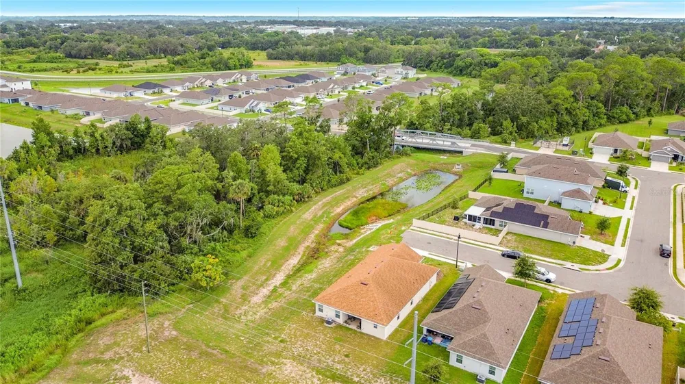 843 CHINOY ROAD Davenport, FL 33837