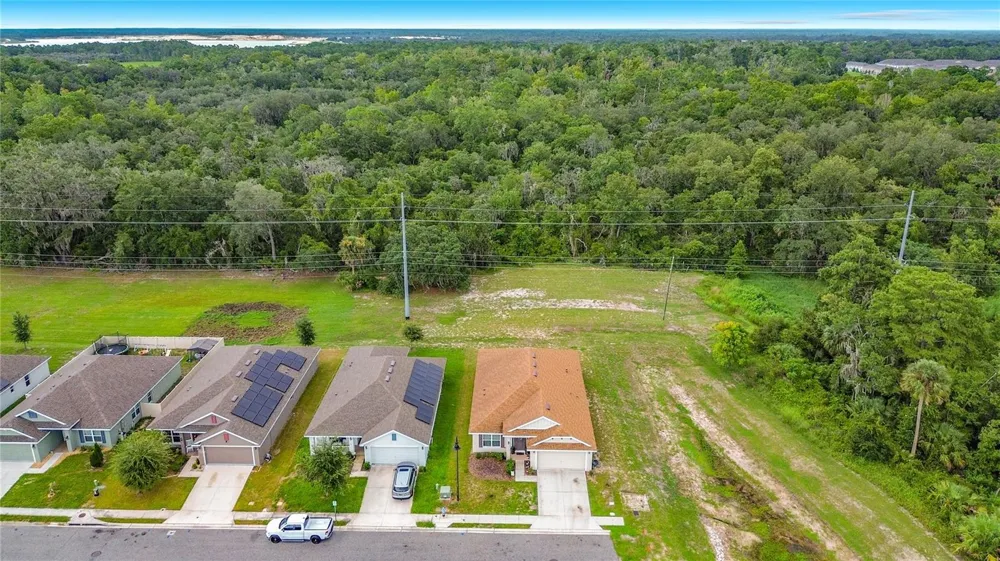 843 CHINOY ROAD Davenport, FL 33837