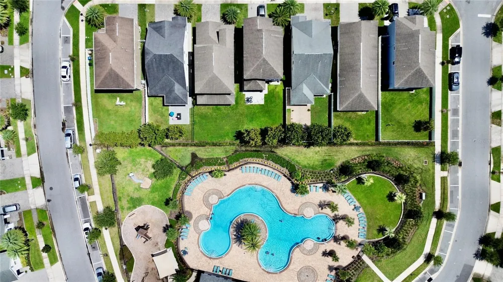 4513 SEQUEL ROAD Kissimmee, FL 34746