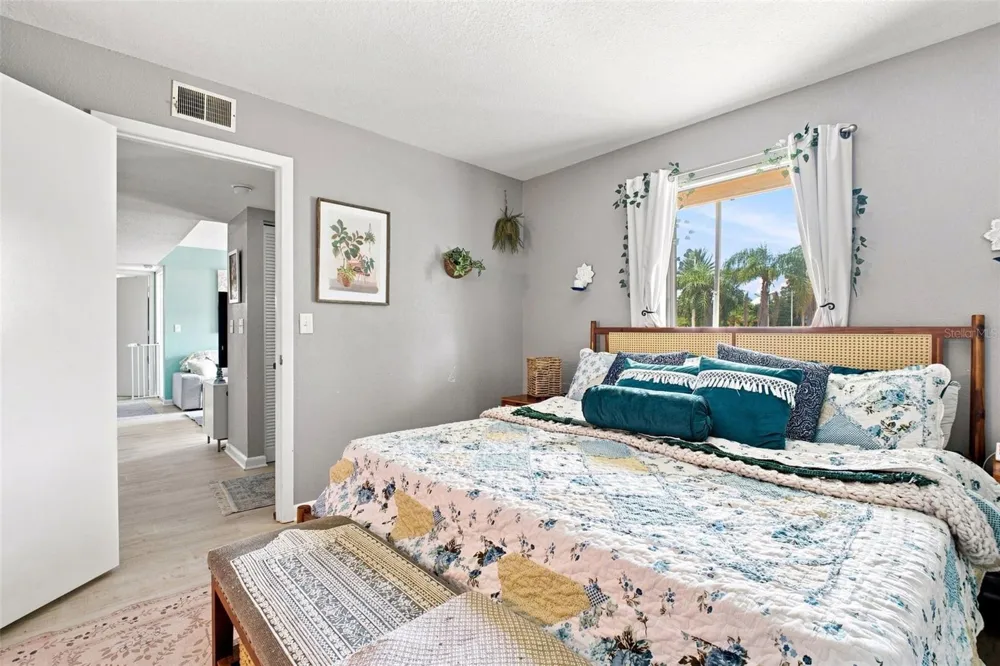 455 ALT 19 S #17 Palm Harbor, FL 34683