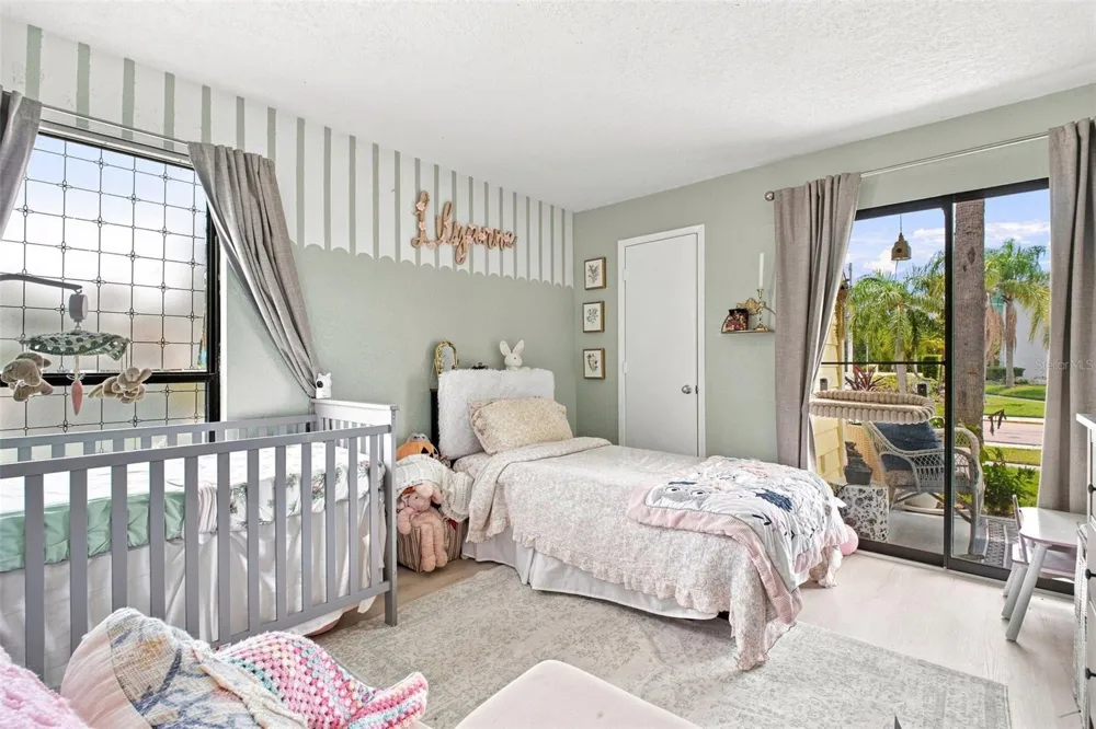 455 ALT 19 S #17 Palm Harbor, FL 34683