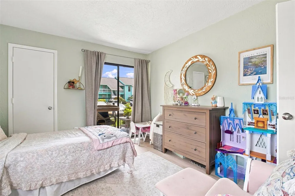 455 ALT 19 S #17 Palm Harbor, FL 34683