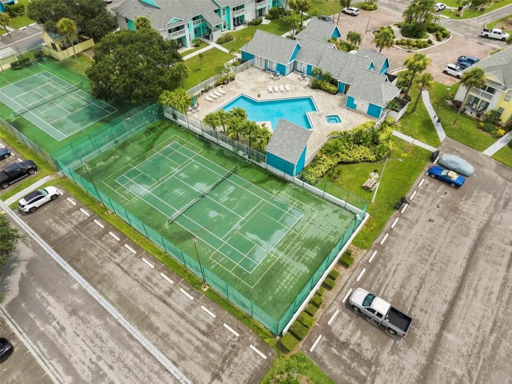 455 ALT 19 S #17 Palm Harbor, FL 34683