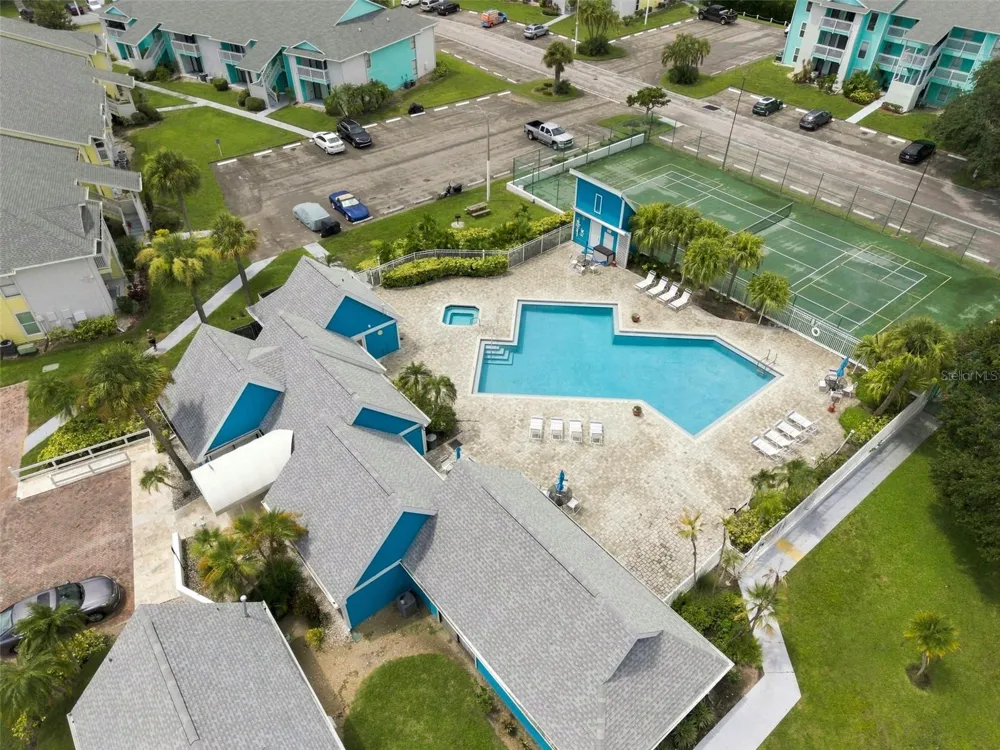 455 ALT 19 S #17 Palm Harbor, FL 34683