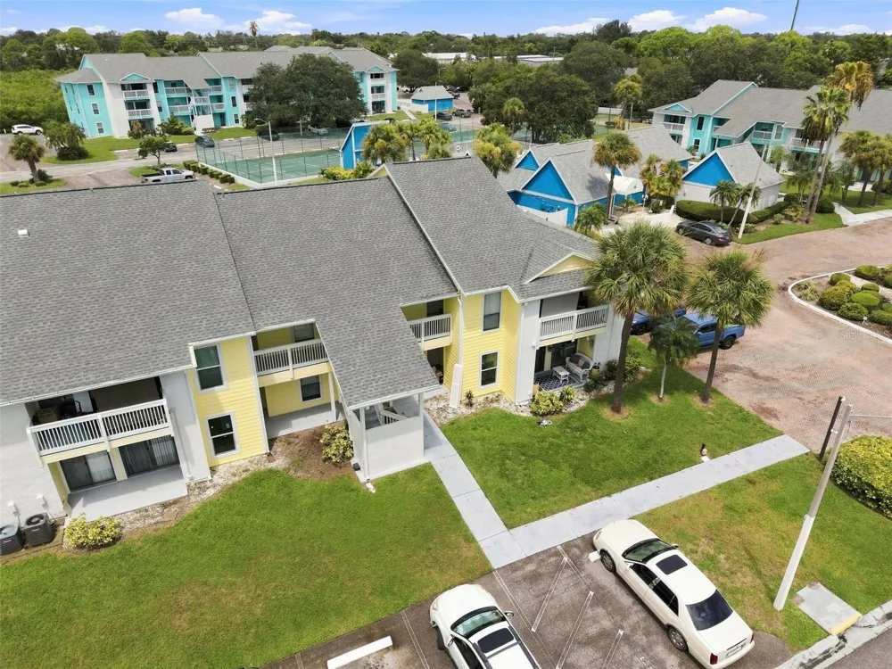 455 ALT 19 S #17 Palm Harbor, FL 34683