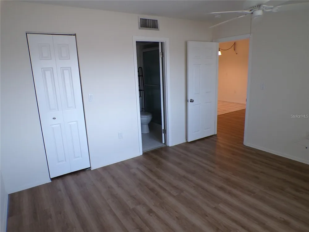 649 S TAMIAMI TRAIL S #304 Venice, FL 34285