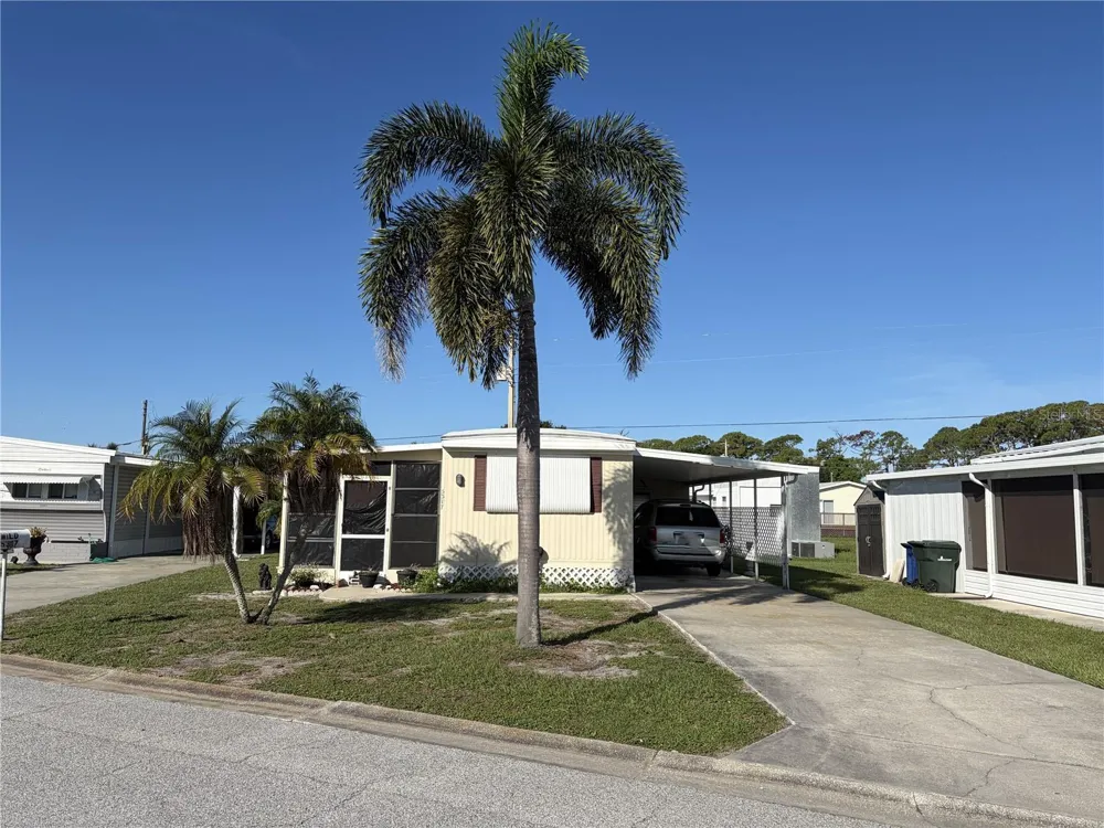 5317 OAKLAND HILLS AVENUE Sarasota, FL 34234