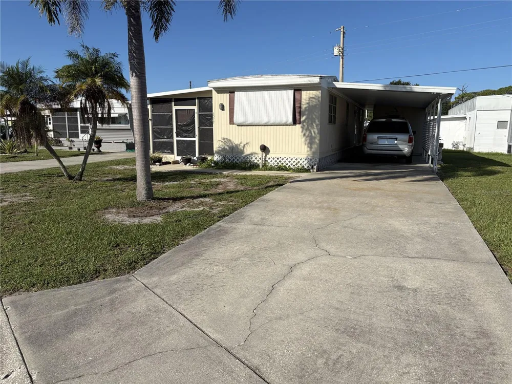 5317 OAKLAND HILLS AVENUE Sarasota, FL 34234
