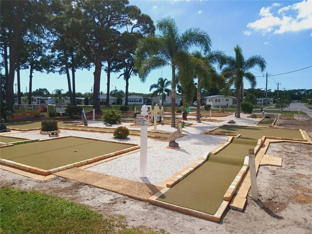 5317 OAKLAND HILLS AVENUE Sarasota, FL 34234