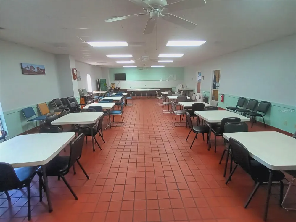 5317 OAKLAND HILLS AVENUE Sarasota, FL 34234