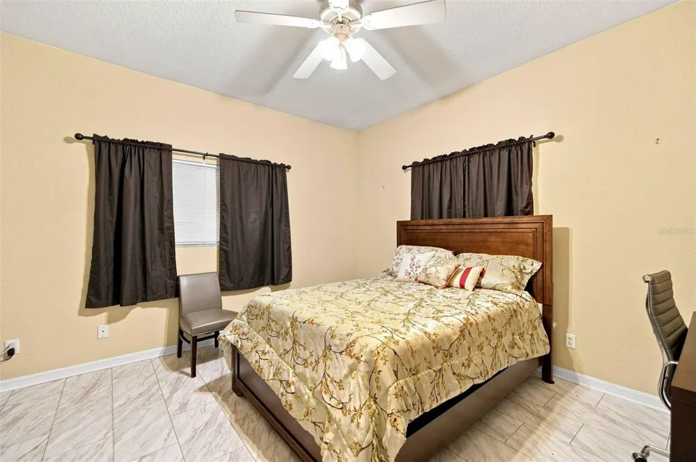 1050 NE 165TH STREET Citra, FL 32113