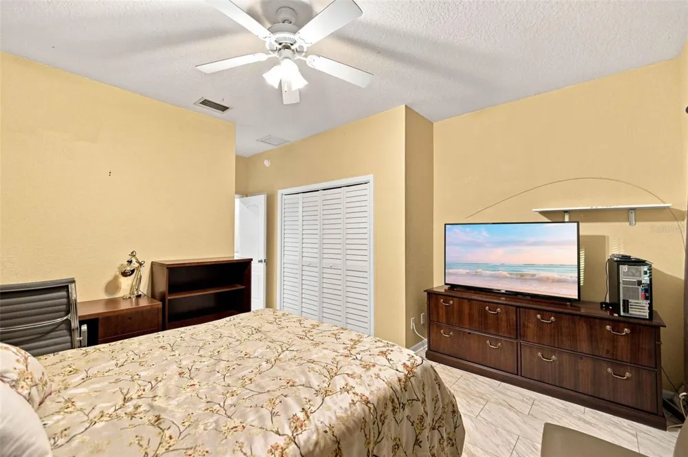1050 NE 165TH STREET Citra, FL 32113
