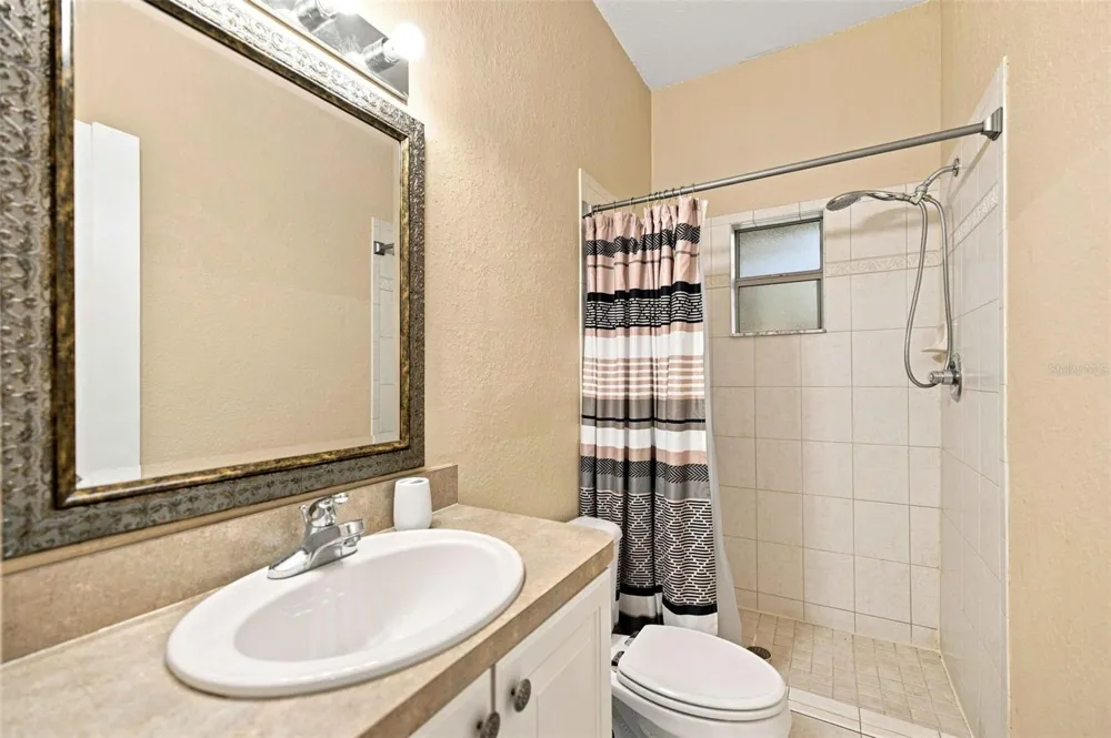 1050 NE 165TH STREET Citra, FL 32113