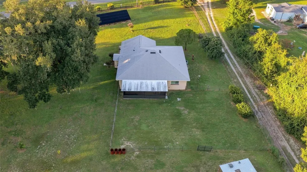 1050 NE 165TH STREET Citra, FL 32113