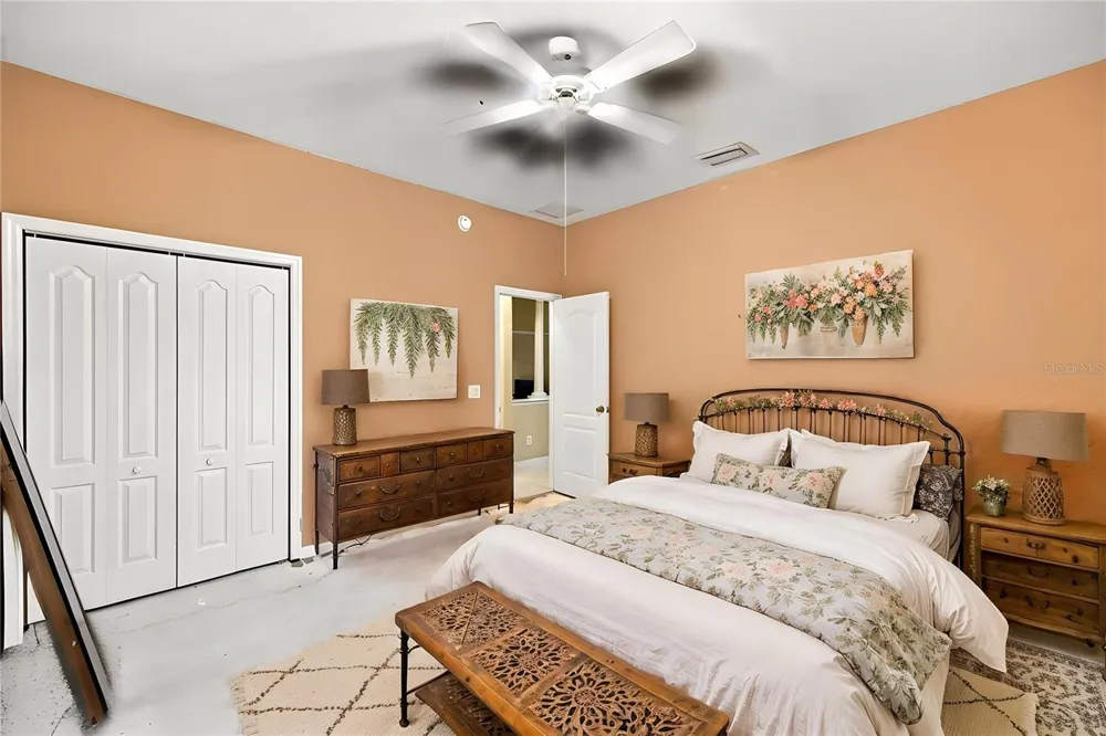 1050 NE 165TH STREET Citra, FL 32113