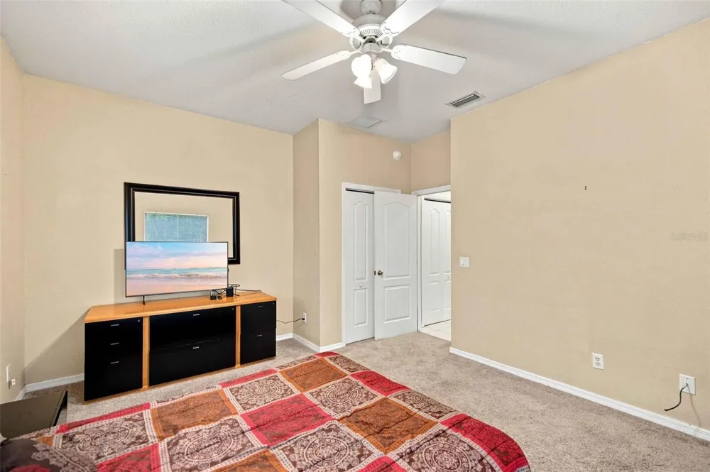 1050 NE 165TH STREET Citra, FL 32113