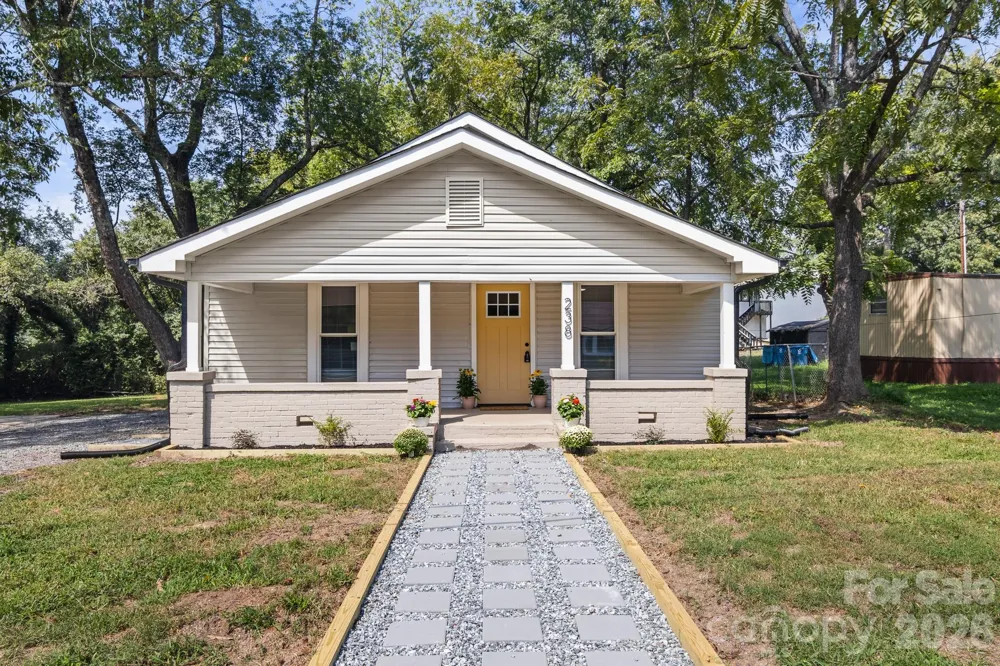 238 37th Street SW Hickory, NC 28602