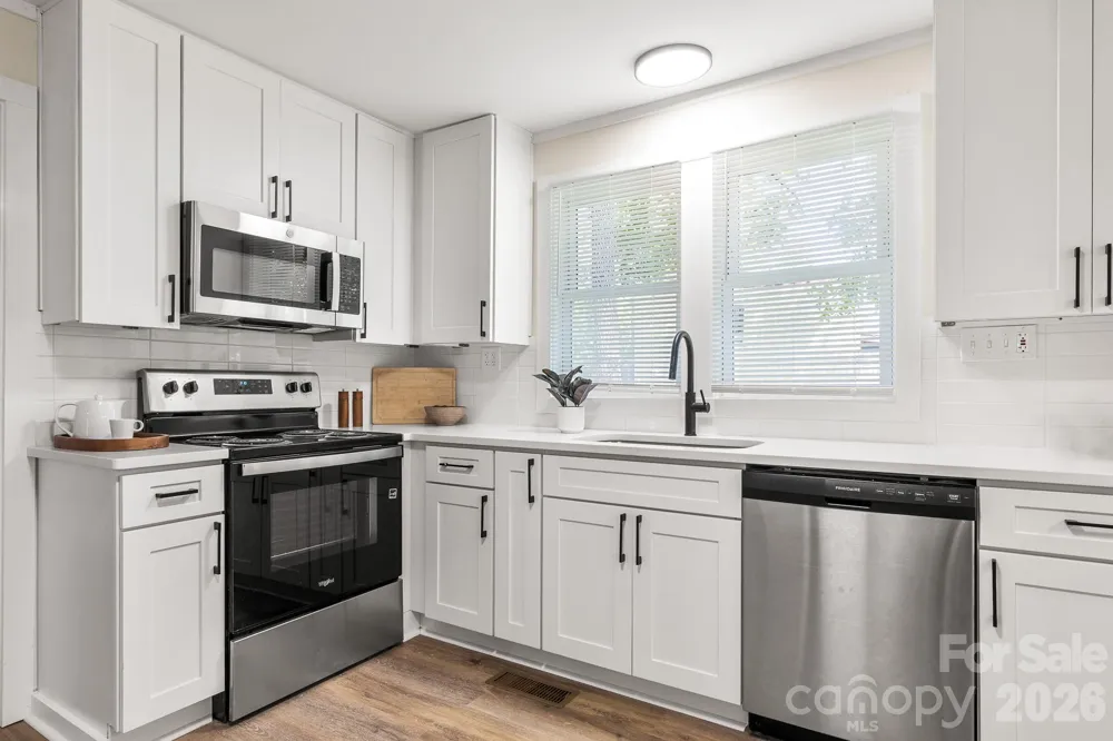 238 37th Street SW Hickory, NC 28602