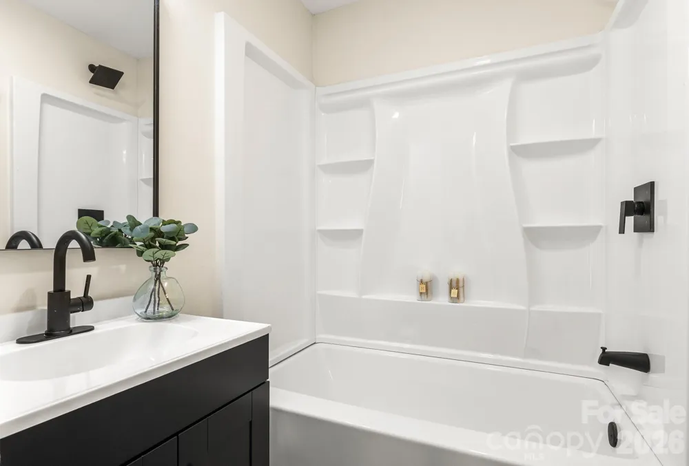238 37th Street SW Hickory, NC 28602