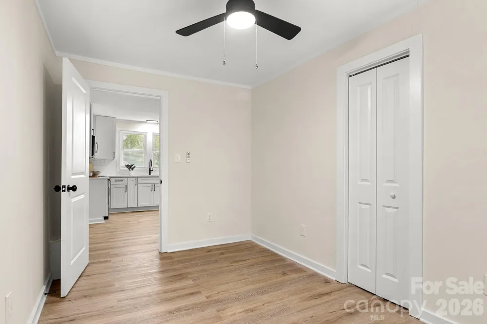 238 37th Street SW Hickory, NC 28602